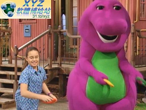 紫色小恐龍班尼 Barney 形象多面看 TRIANGLES SQUARES 英語/粵語發音 英文/繁體中文字幕正式版(幼兒教學)(適用任何家用DVD播放機)(DVD版)